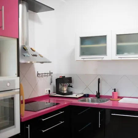 Apartment De La Cruz *